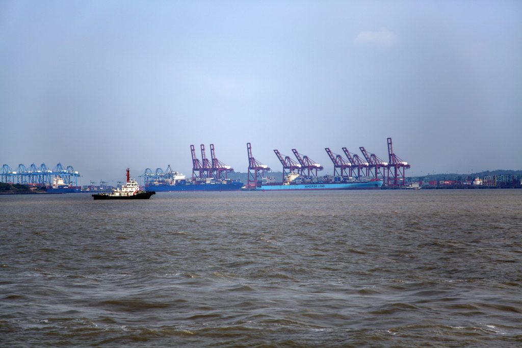 mundra-overtakes-jnpt-as-india-s-busiest-port-port-technology