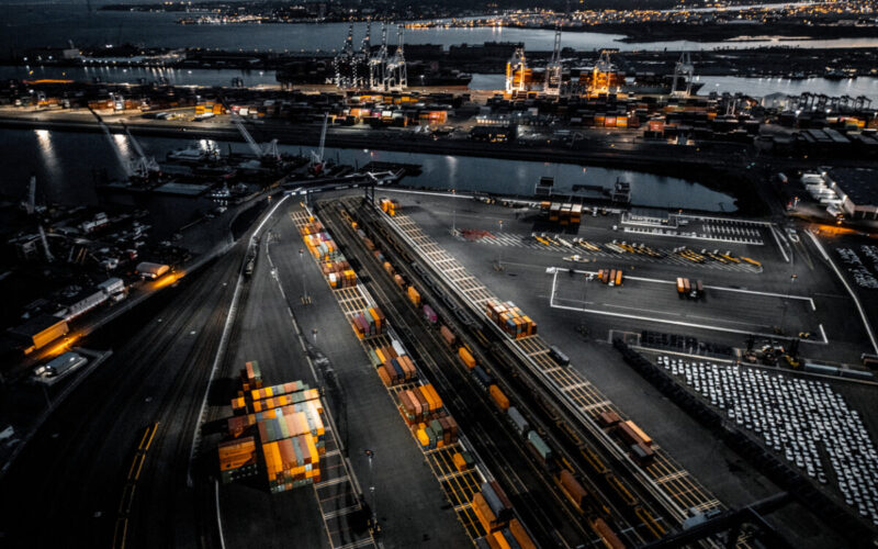 Port of New York and New Jersey records 806,000 TEU in July