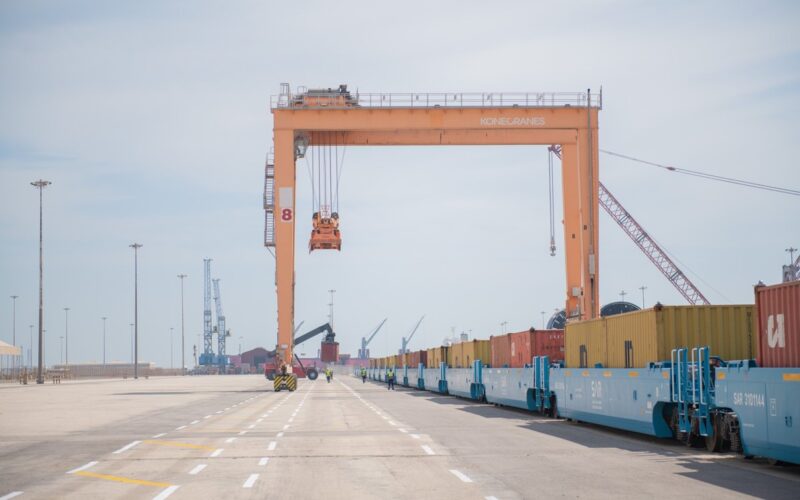 MAWANI announces first railway transport between major Saudi ports